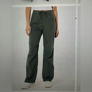 Hollister Baggy Parachute Pants